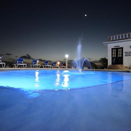 טרזר ביץ' Beyond Sunset Resort & Villas מראה חיצוני תמונה