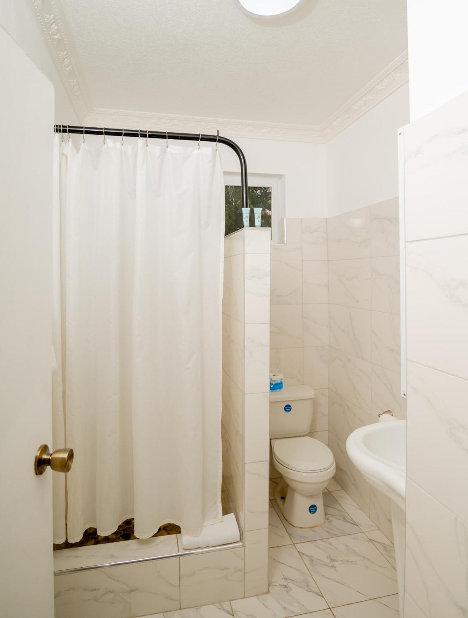 טרזר ביץ' Beyond Sunset Resort & Villas מראה חיצוני תמונה