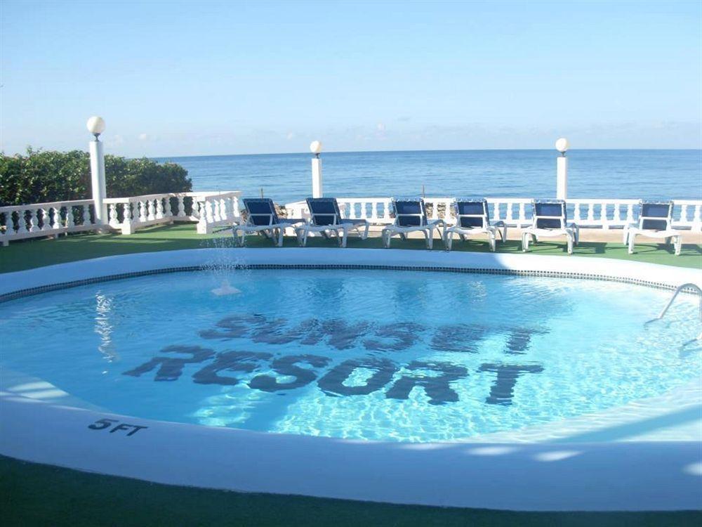 טרזר ביץ' Beyond Sunset Resort & Villas מראה חיצוני תמונה