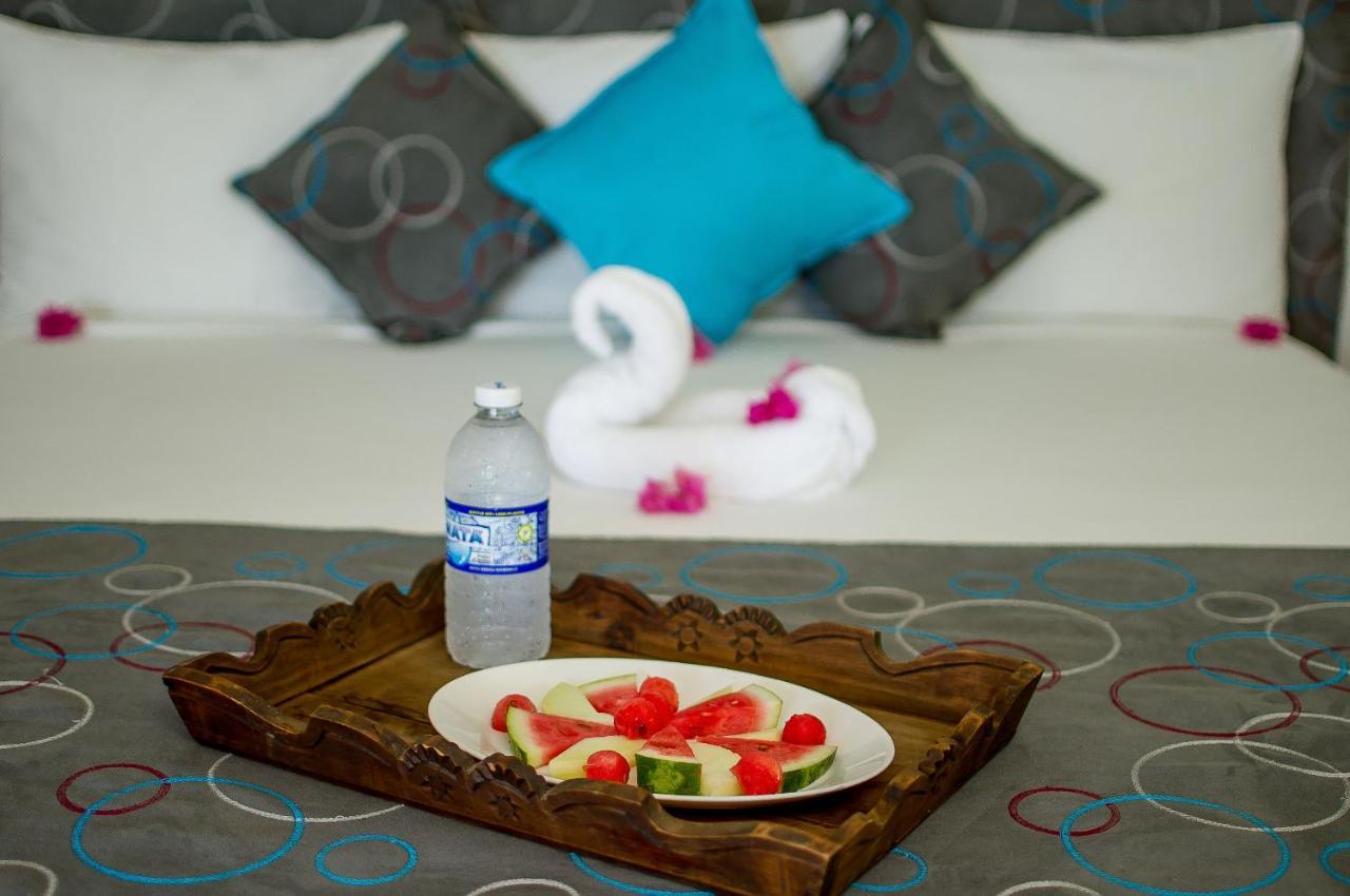 טרזר ביץ' Beyond Sunset Resort & Villas מראה חיצוני תמונה